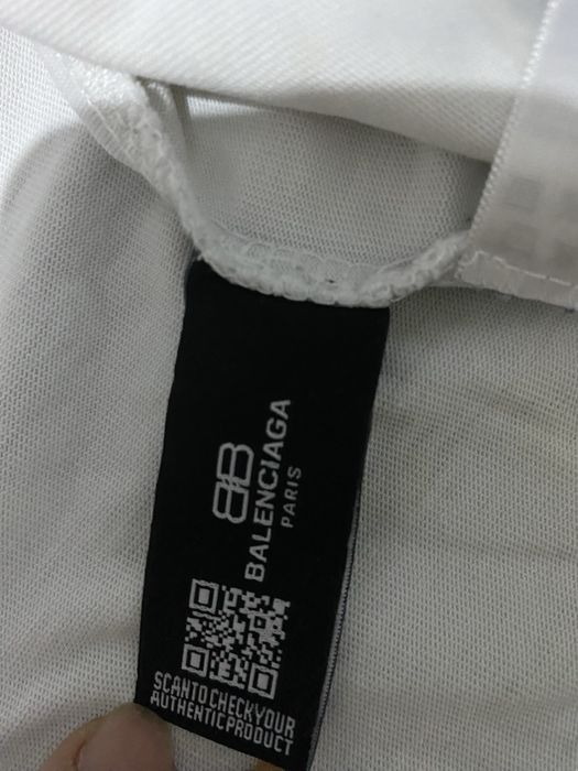 Tricou Balenciaga