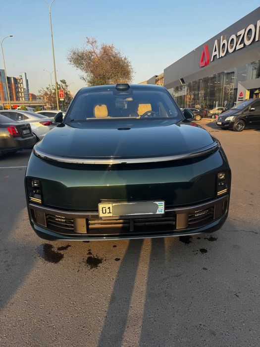 продается LIXIANG L9