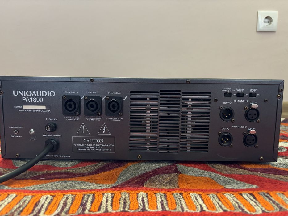 Усилвател UNIQAUDIO PA-1800