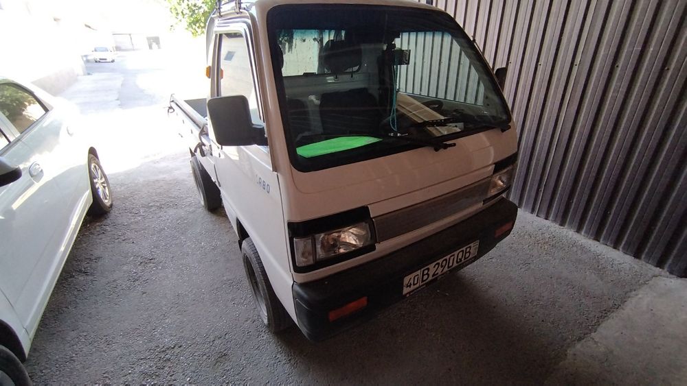 Assalomu Alaykum varaxmatullox G Labo sotiladi