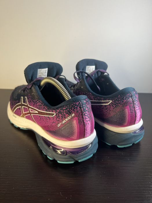 Asics GT-2000 9 - оригинални маратонки. EU40,5