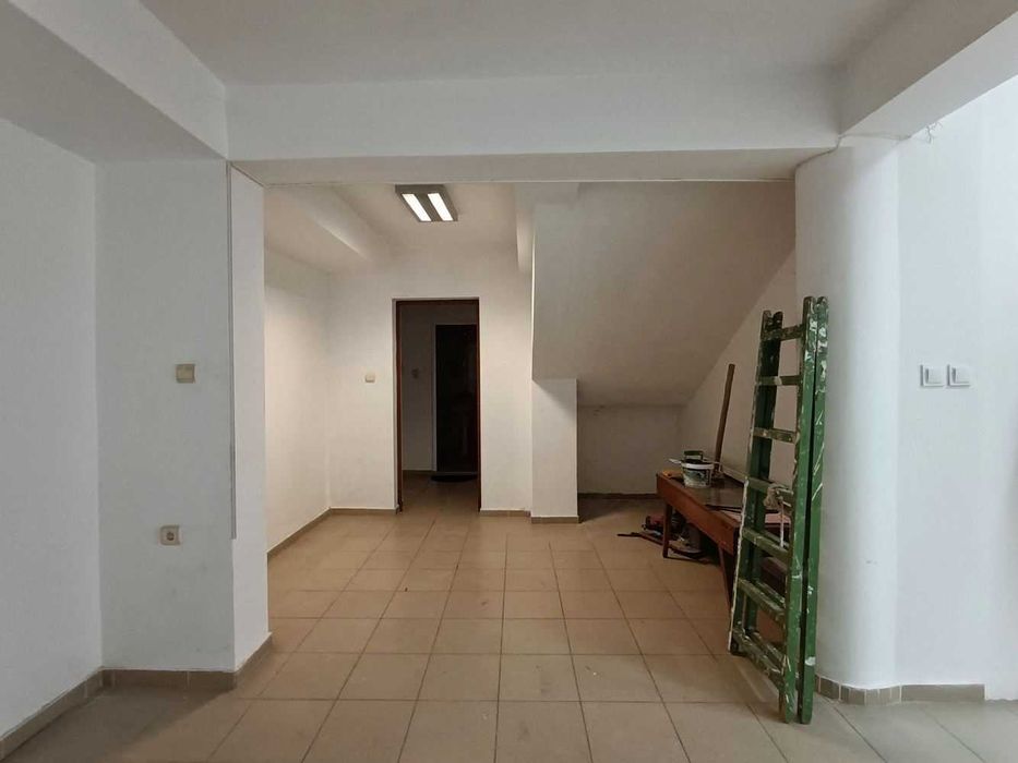 Продава се Магазин в Велико Търново, Център - 115 кв.м за 685 €/кв.м - Снимка #4