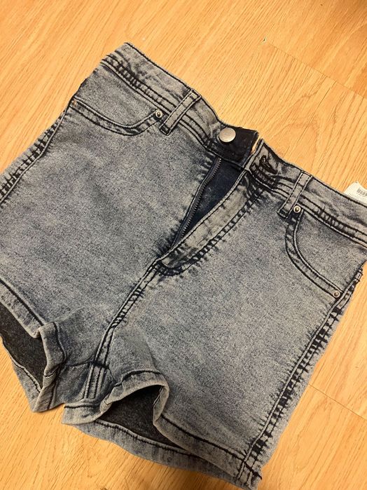 Къси панталони женски