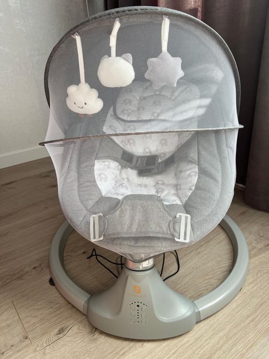 Продам Шезлонг-качеля новый