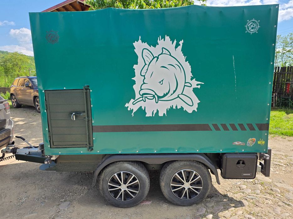 Remorca  pregatita camper pentru pescuit