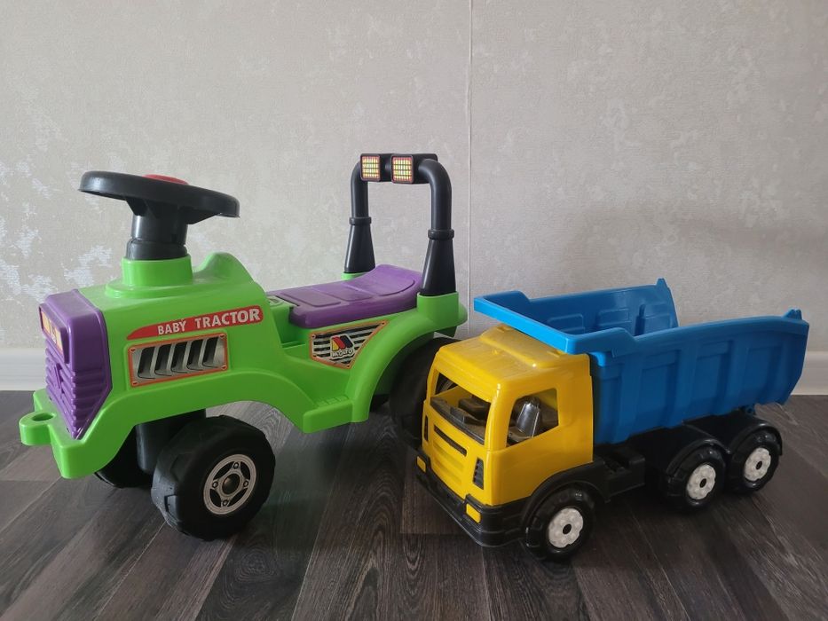 Продам толокар машина и камаз