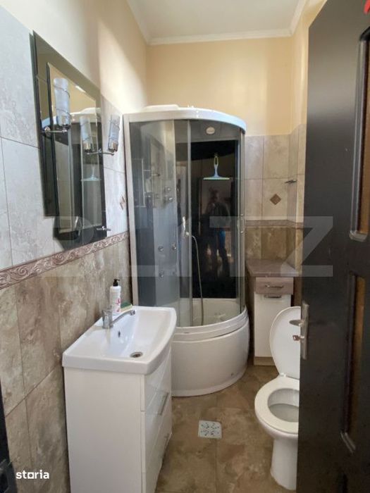 Casa mare, in Centrul Vechi din Deva - 10 camere, ideal locuinta + inv