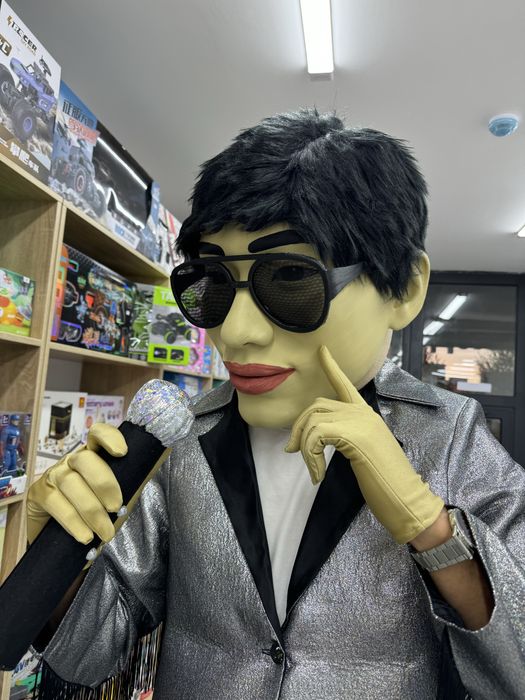 Кайрат Нуртас /ростовые куклы