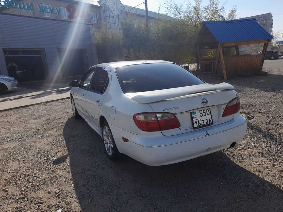 Продам ниссан максима 2003гв