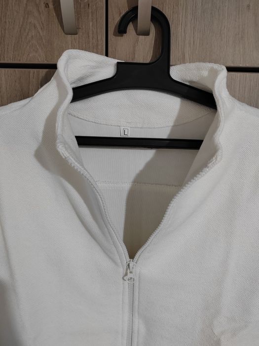 Jachetă alba noua L