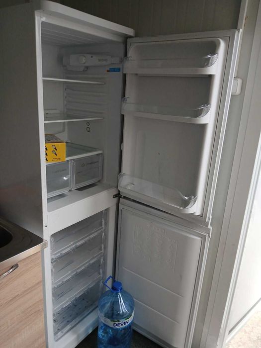 Павилион за бърза закуска или скара бира