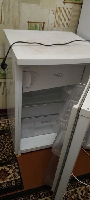 Холодильник сатылады