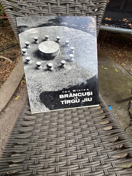 Carete semnată de Brâncuși original!!!