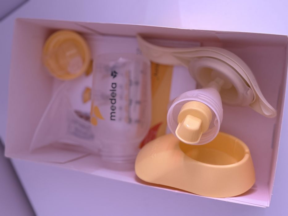 Ръчна помпа за кърма Medela Harmony – използвана само веднъж, като нова!