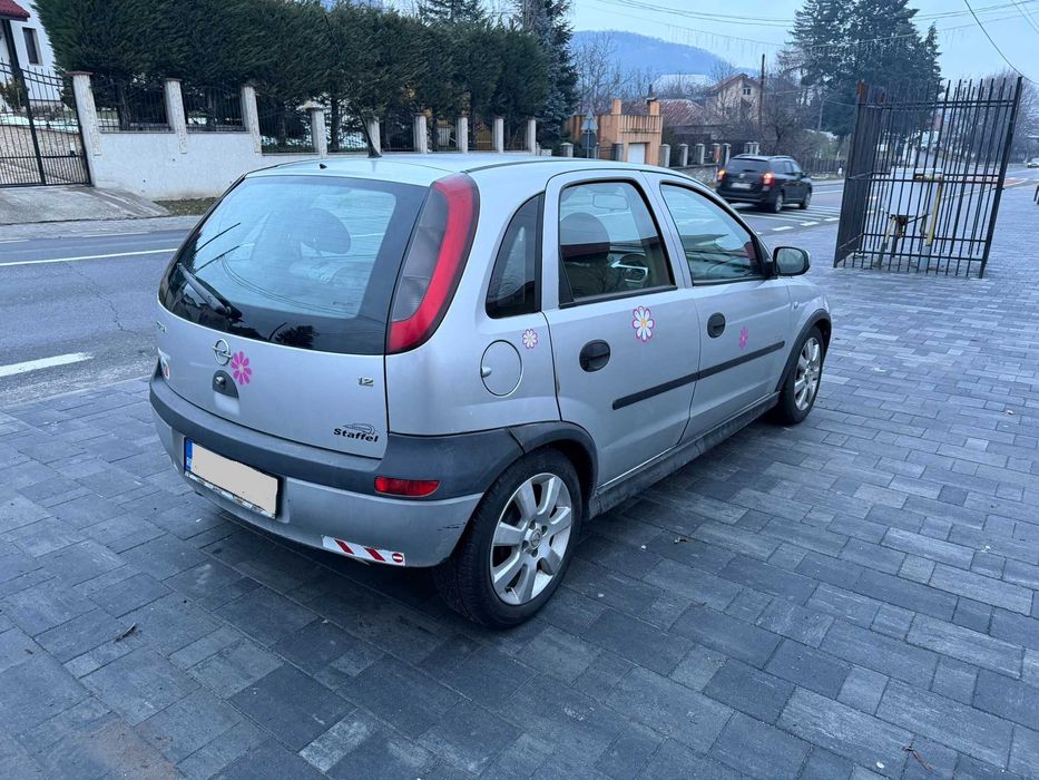 Opel Corsa C Automata 1.2 Benzina-4 cilindri