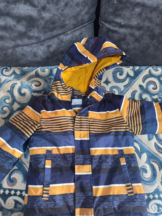 Детская куртка для 2-3 лет