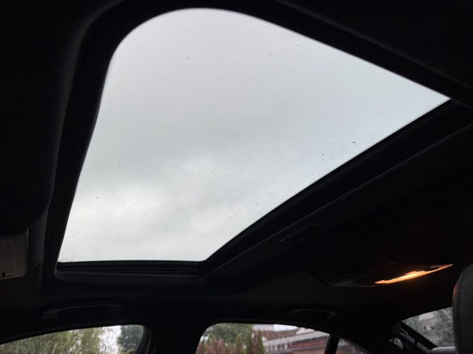 BMW Seria 3 2011 — imagine 5
