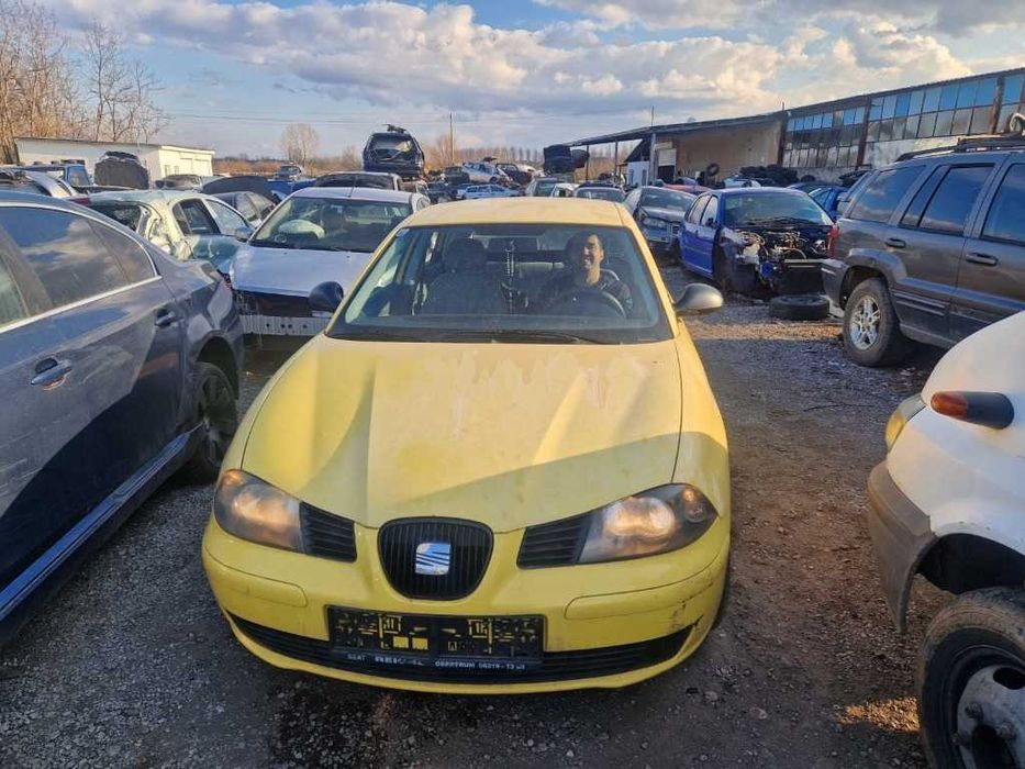 Seat Ibiza 1.2i 3цил. за части