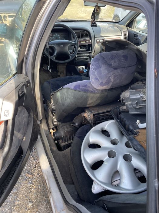 Citroen Xantia 1.9td 90hp На Части