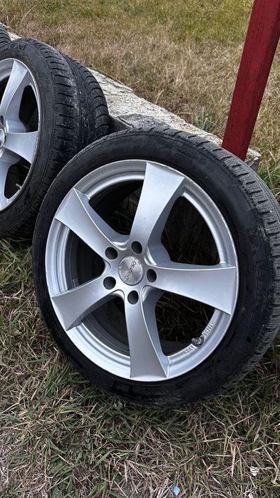 Roți de iarnă cu anvelope Michelin