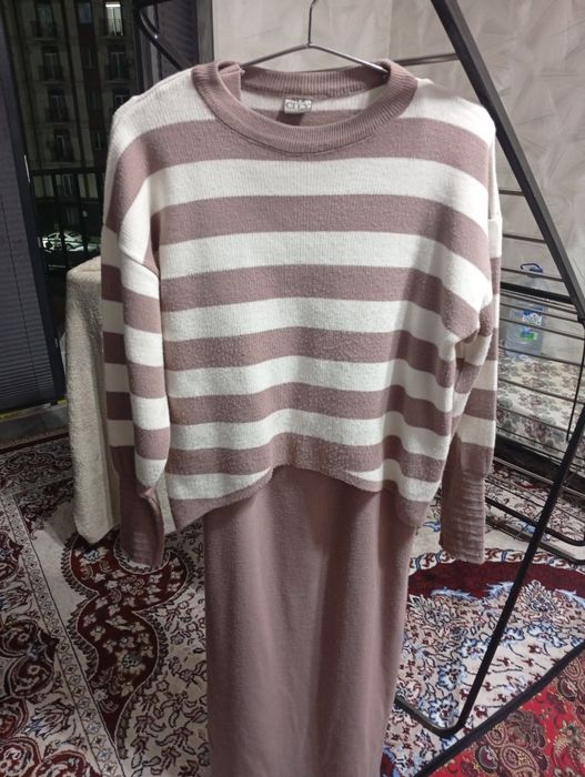 Продам платьев женское