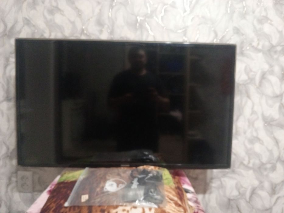 Телевизор самсунг