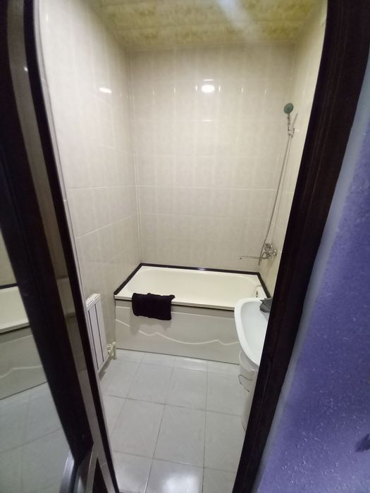 Motrid korzinka yonida 3 xonali ijaraga