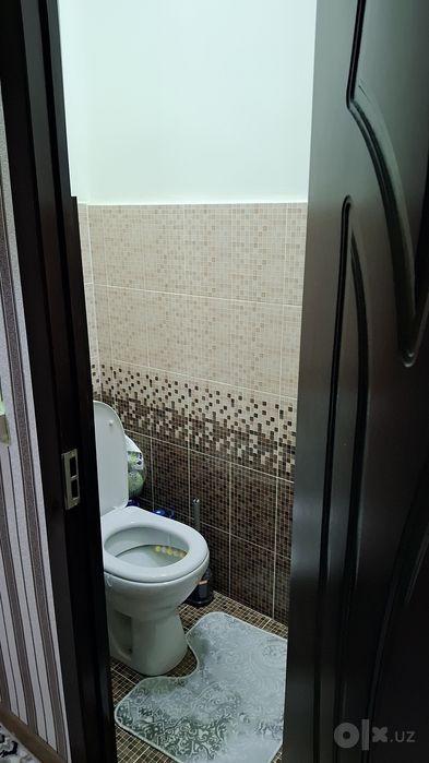 Продаётся 3-комнатная квартира в центре Чирчика, район Навои микс бург