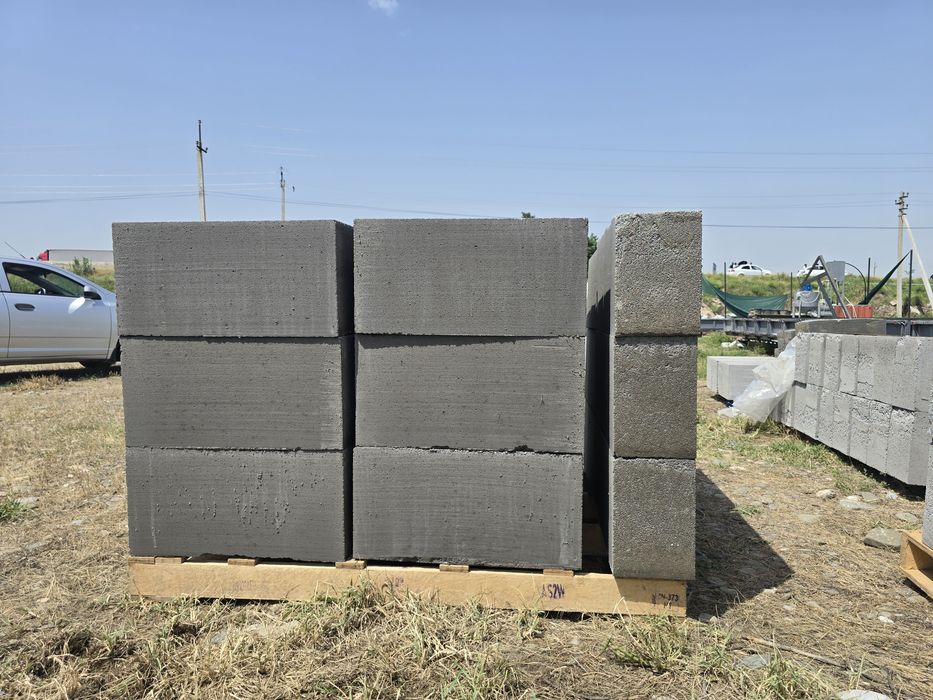 Сифатли газаблок гиштлар сотилади.