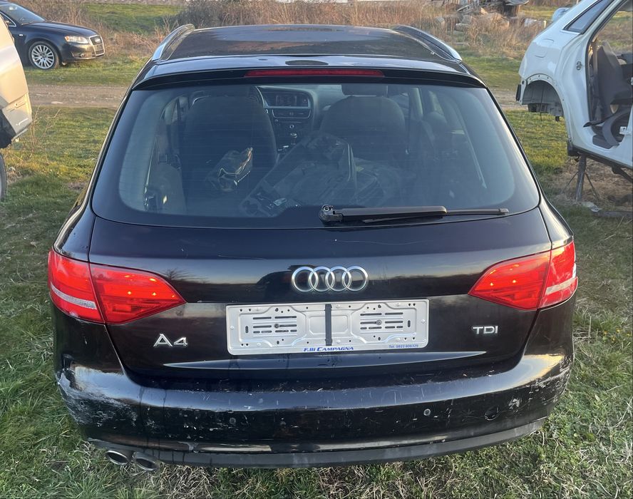 Audi A4 2.0 177 Feis CJC на части