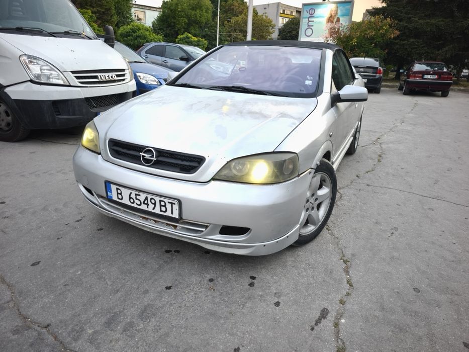Opel Astra Bertone 2.2