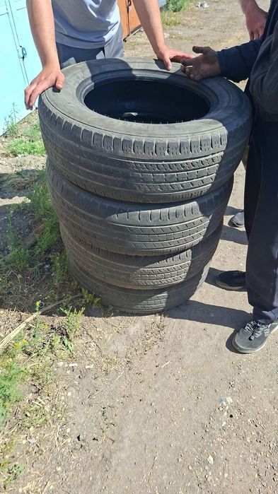 Продам 17 резину лето