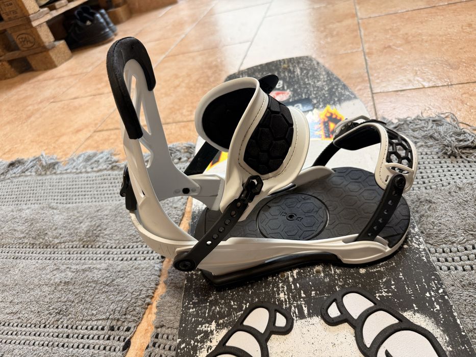 Boots snowboard DC Mutiny 46 si legaturi Union Flite pro L