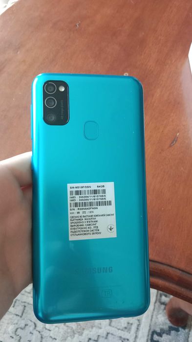 Телефон Samsung m21