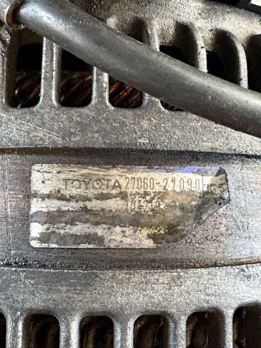 Toyota Avensis 2.0d 116кс 2004 година Динамо