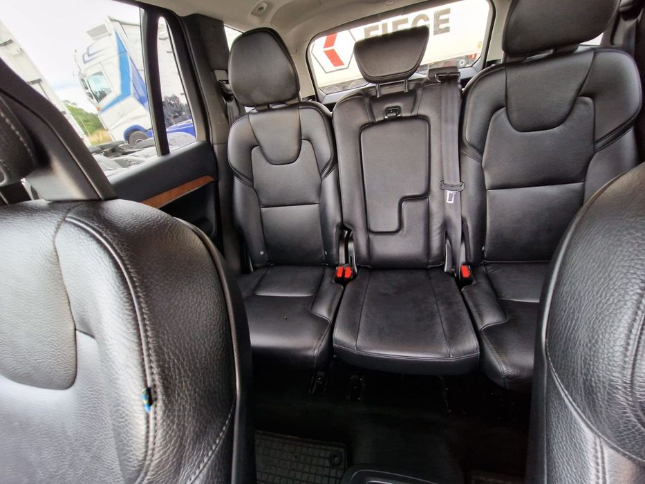 Volvo XC 90 A doilea proprietar în România