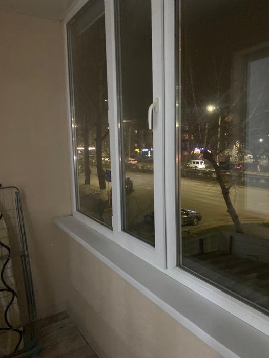 Сдам 1 ком кв . Центр.