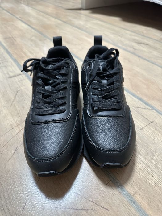 Чисто НОВИ обувки Calvin Klein