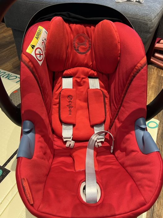 Стол за кола и база Cybex