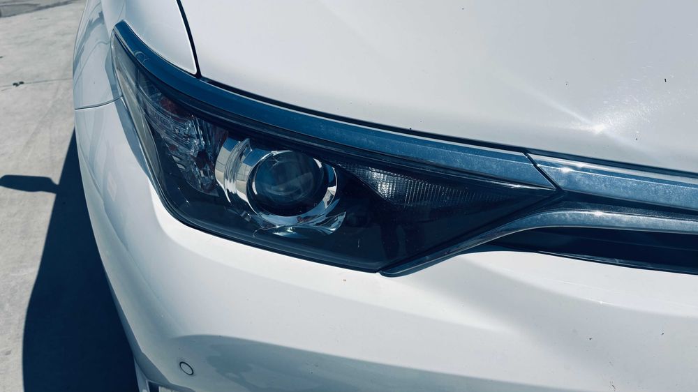 TOYOTA Auris 2016 — imagine 4