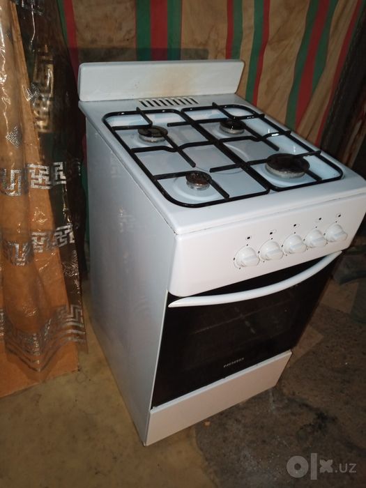 Продается газовая плита 4х
