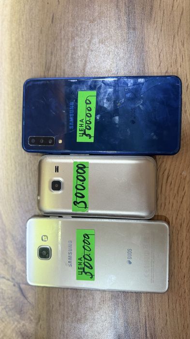 Telefonlar sotiladi