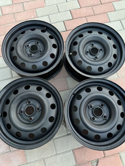 Продам диски на Рио Акцент