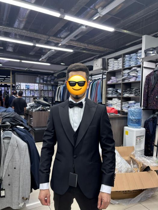 Смокинг новый 176-70