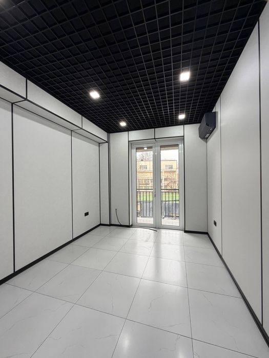 Продается срочно нежилое помещение Шота Руставели