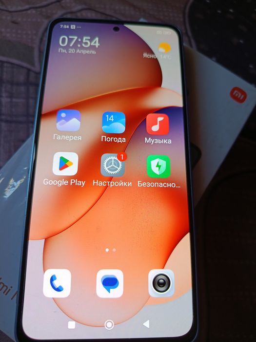 Продам телефон Редми нот 13