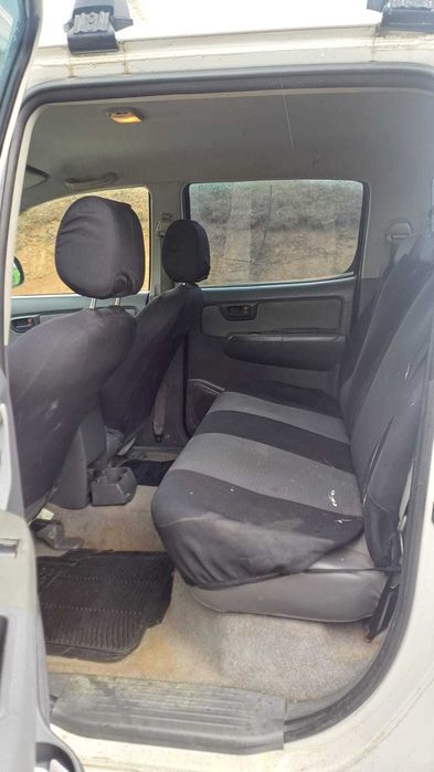 Vand Toyota Hilux