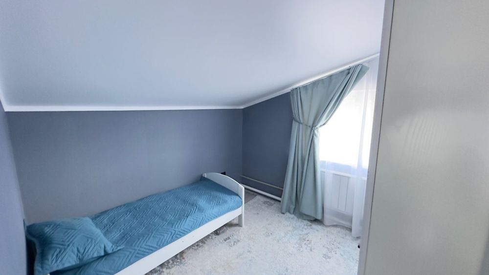 Продам 2 дома на одном участке