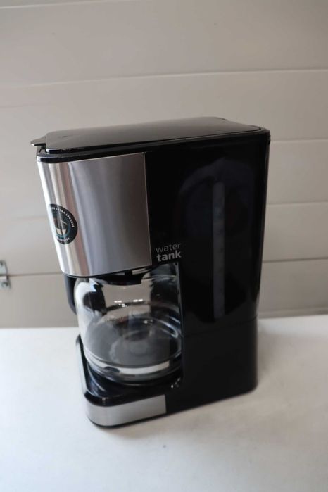 Шварц Kафемашина Cecotec Coffee 66 Smart Plus, 980W, капацитет 12 кафета, технология ExtemAroma и функция AutoClean, LCD дисплей, 1.5 л