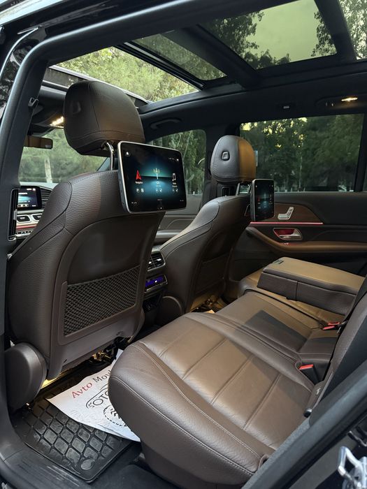 Mercedes Benz GLS450 4 matik 2023/2024 год